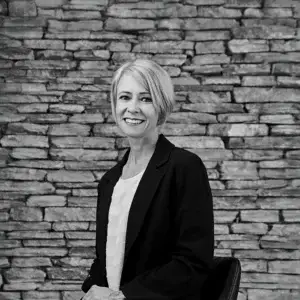 kerrin_kuhn_associate_metis_team